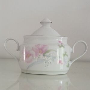 Florals Shamrocks Lidded Sugar Bowl PINK VISTA MA202 Fine China Studio Nova